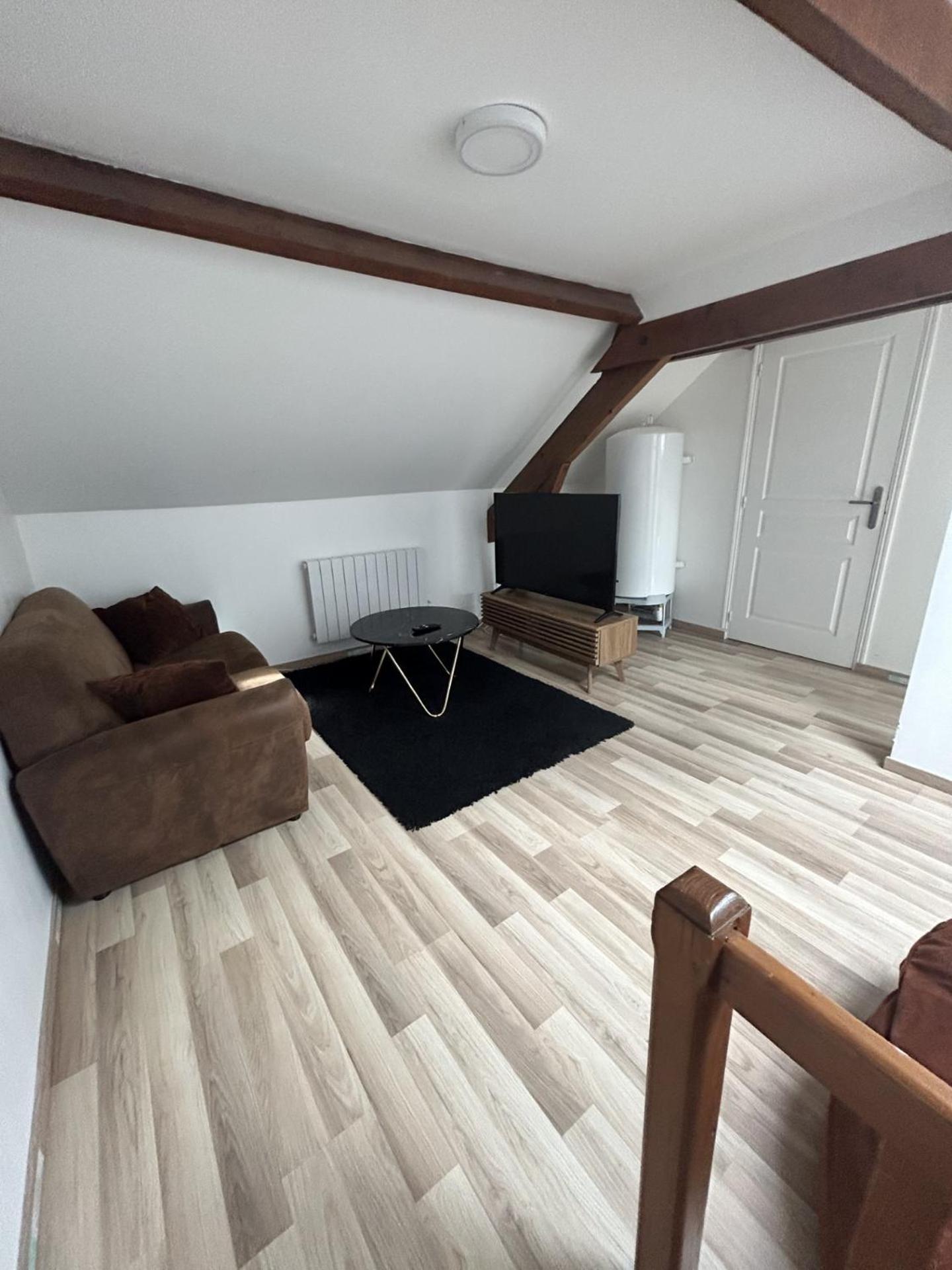 Ferienwohnung Grand Cru * Magnifique Duplex Au Coeur D'Épernay Exterior foto